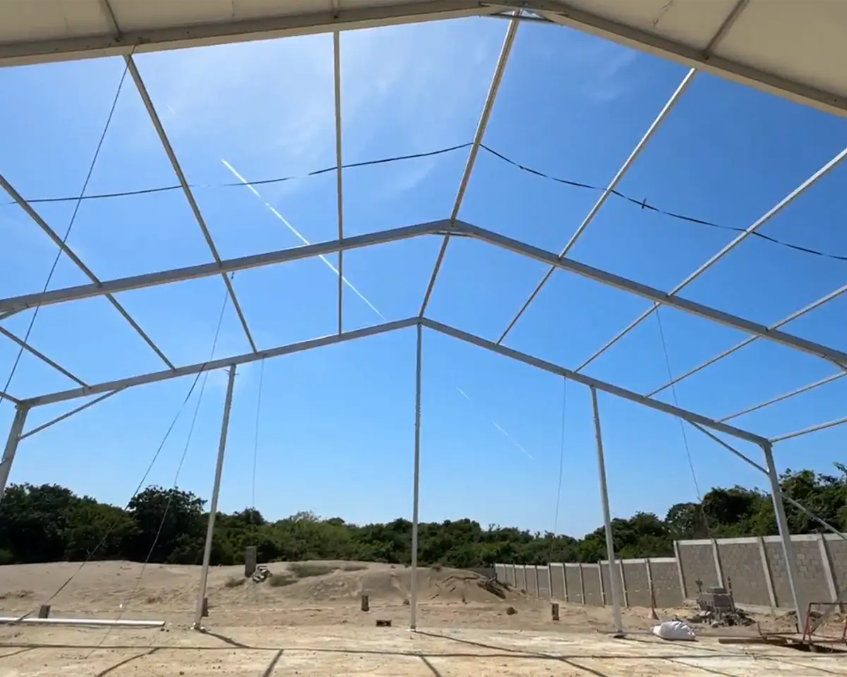 estructura para cubrimiento de canchas de padel